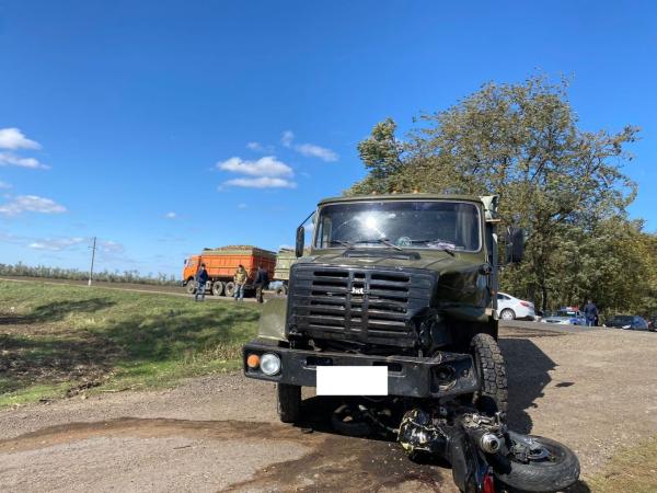 На Ставрополье в ДТП погибли мотоциклист и его пассажирка